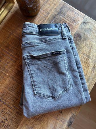Calvin Klein High Rise Skinny Jeans - W29