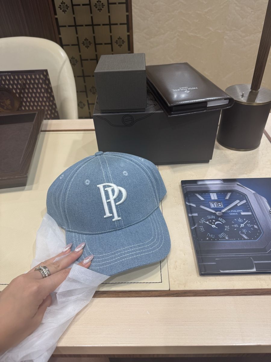 Altro in  Abbigliamento & Accessori: Patek Philippe Cap – Nuovo (secondo la descrizione) da Zürich venduto da huj_877c 1