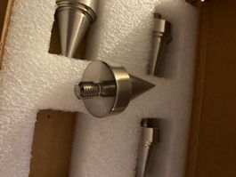 Bassocontinuo Spikesn pique pour meuble Hifi