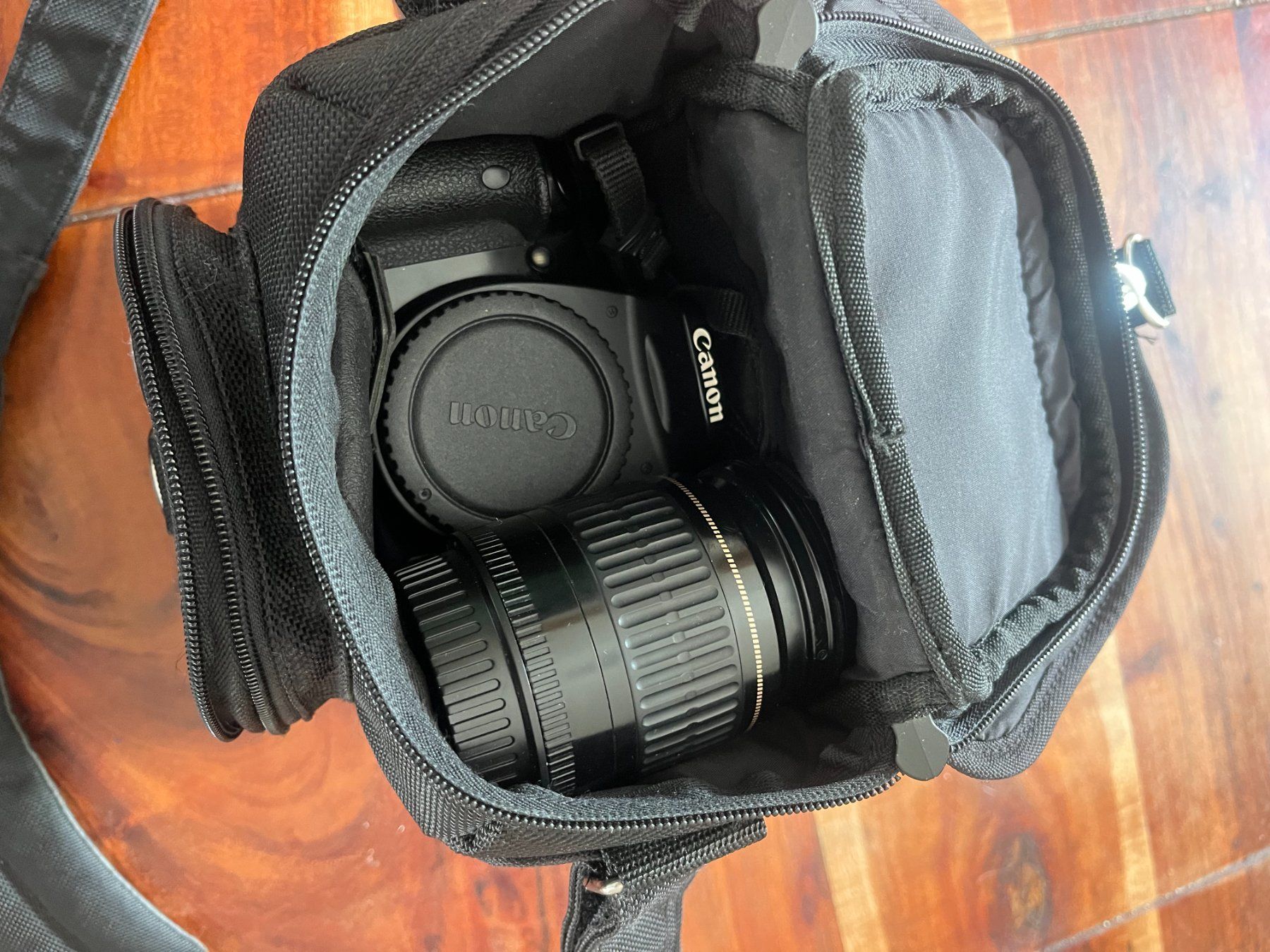 Canon Kamera: Canon 450d Spiegelreflexkamera – Gebraucht aus Zermatt von B.15.v02 3