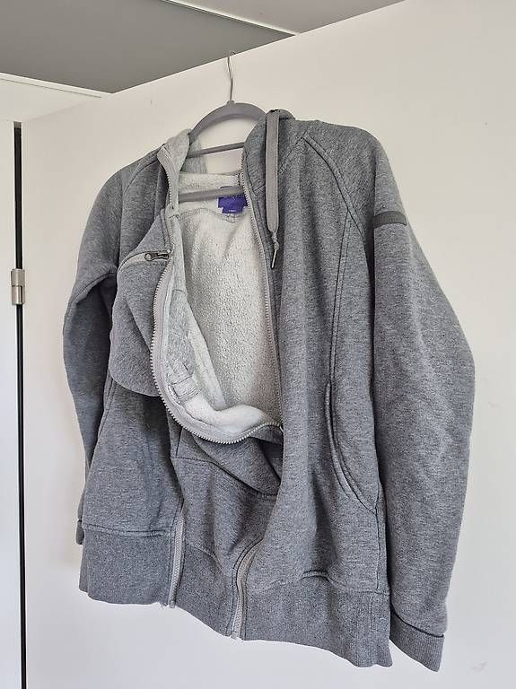 Pulls & Sweat-shirts: Trage Jacke/Pullover – D'occasion à Winterthur par jas_ygr6