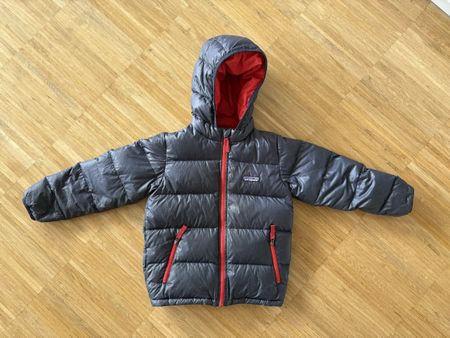 Kinder Daunenjacke Patagonia Grösse 5 sehr guter Zustand