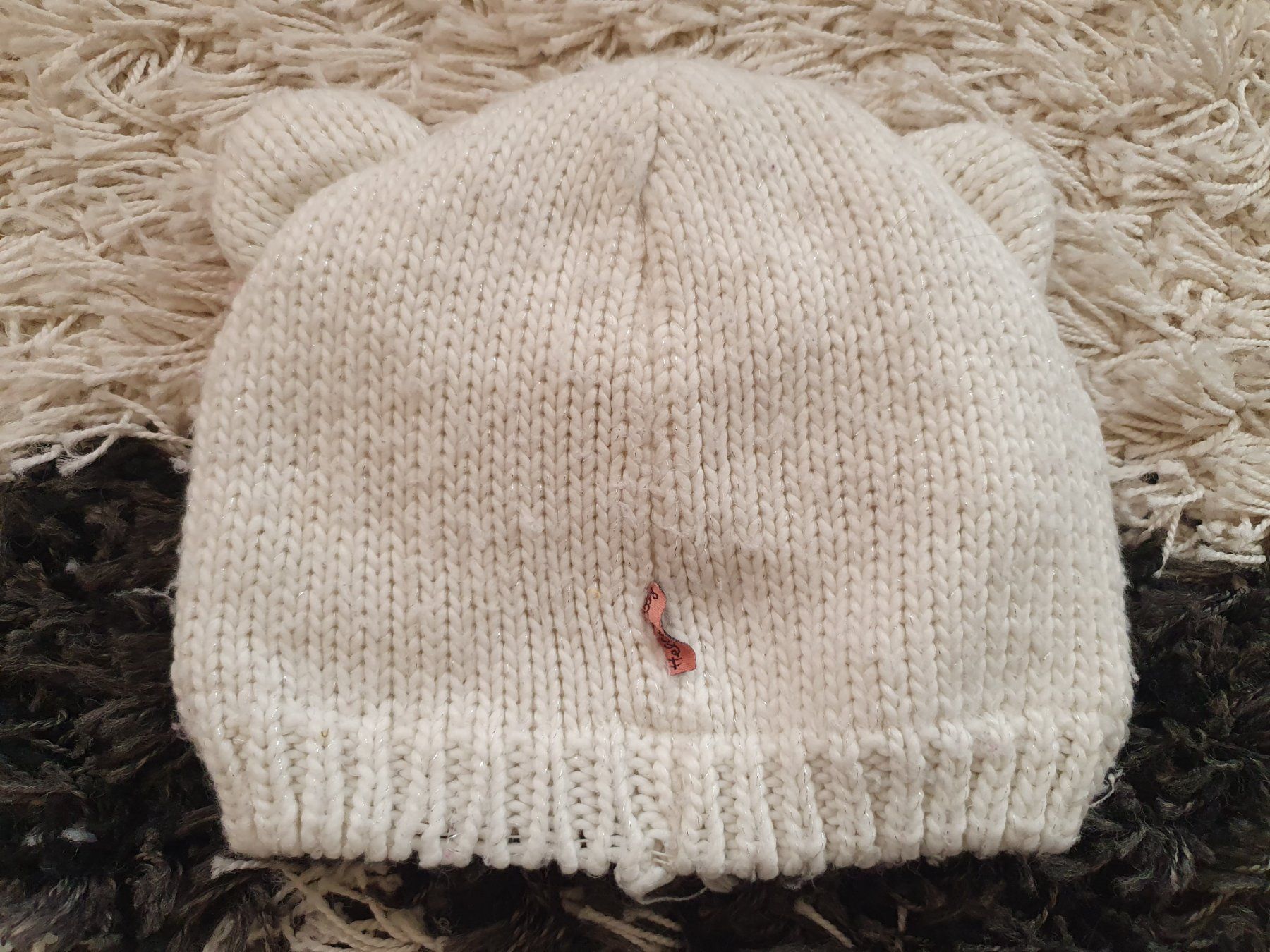 C&A Altro abbigliamento per bambina: Mütze/bonnet Hello Kitty 128-152 – Usato da La Chaux-de-Fonds venduto da MyriamDo 1