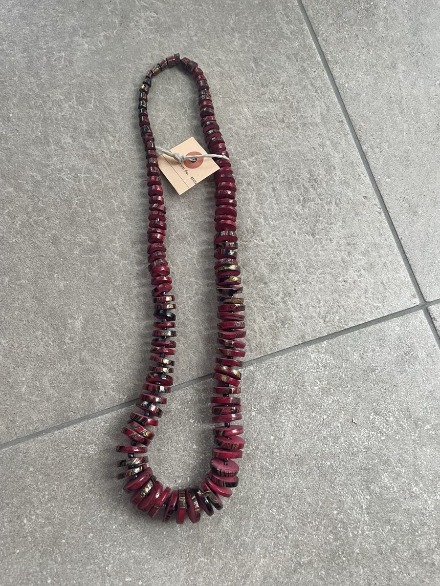 Catenine: Collana in legno – Nuovo (secondo la descrizione) da murten venduto da Ester09