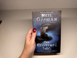 NOVEL: Neil Gaiman, The Graveyard Book