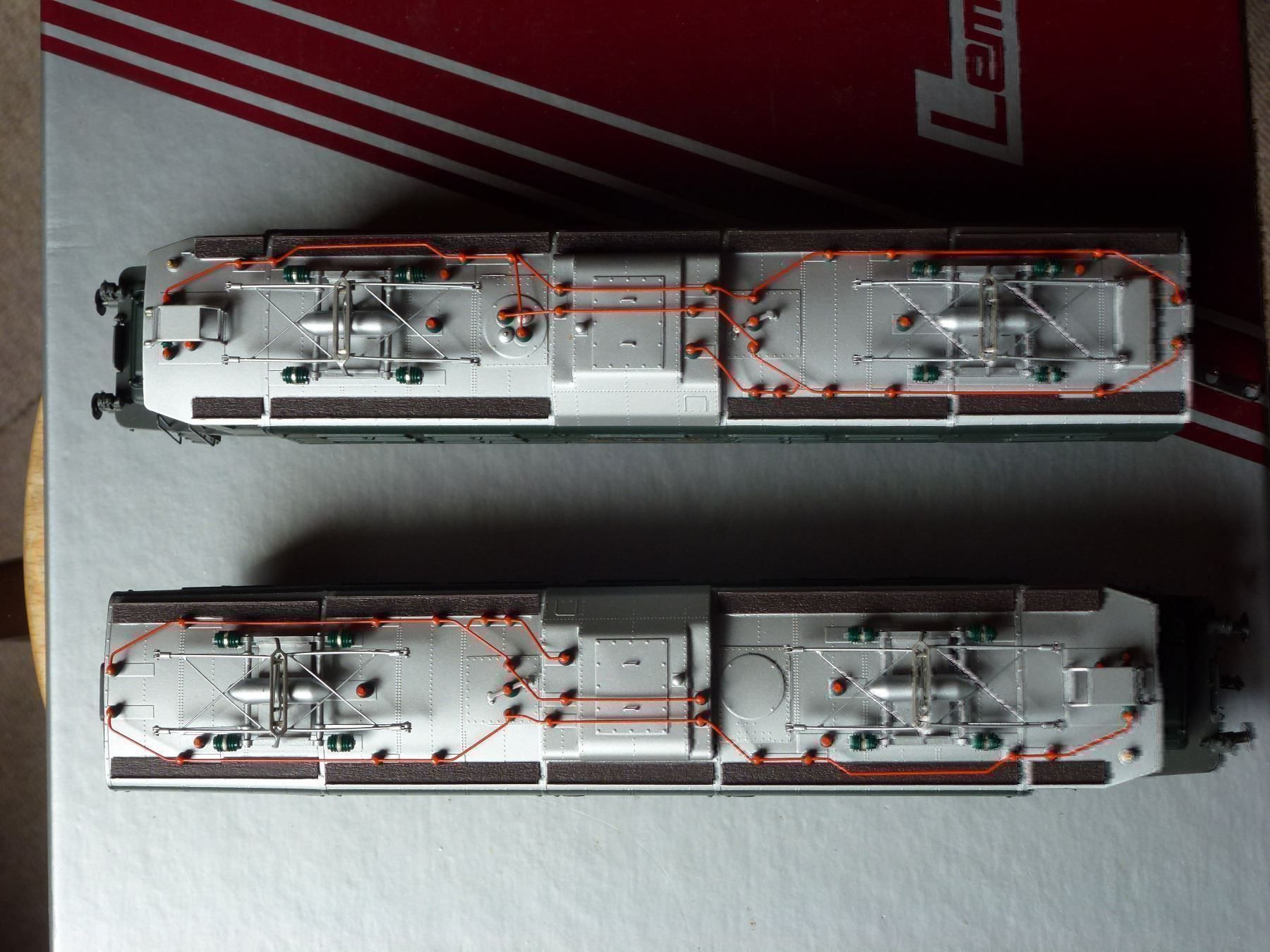 Lemaco Modellini di ferrovie: Lemaco H0 SBB Ae 8/14  11801 Super – Usato da Birmensdorf ZH venduto da 8903ErichTittel 4