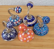 5 Grosse Wandhaken Keramik glasiert handbemalt 