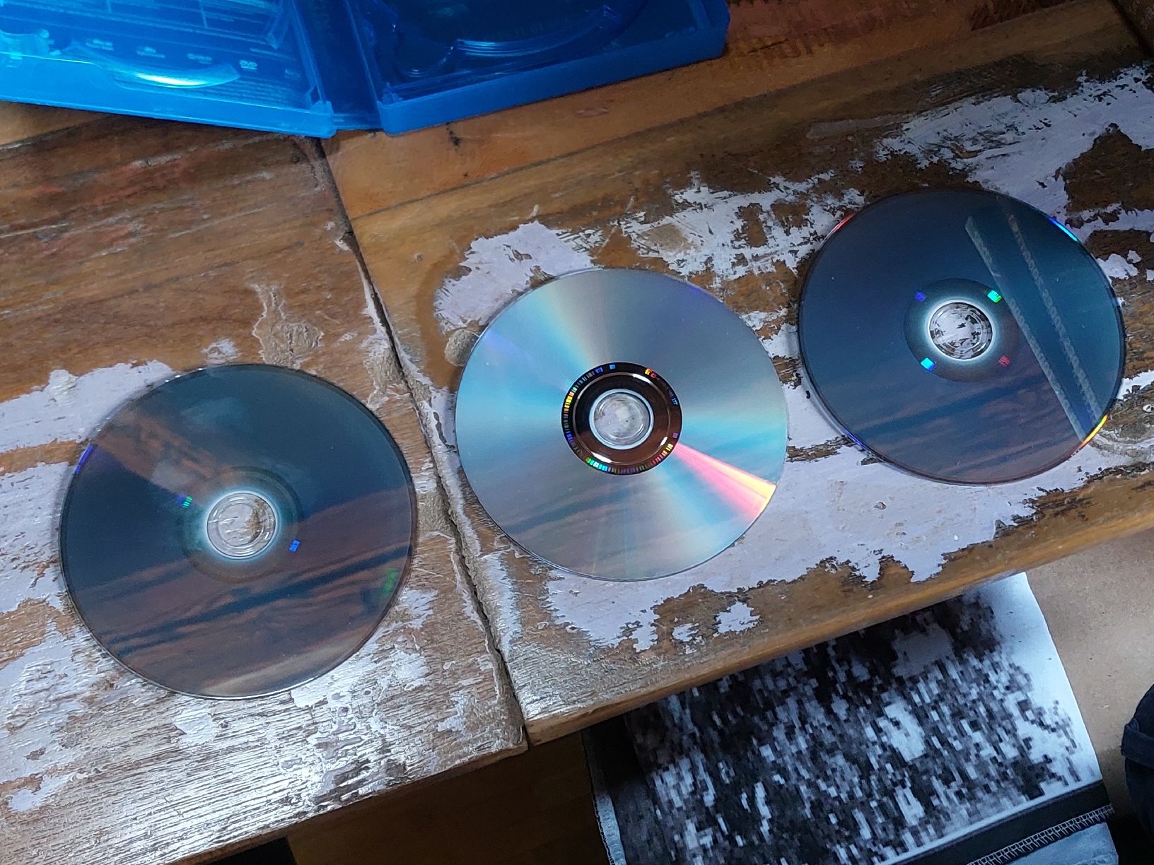 Alle DVDs: Riddick Collection, 3 Blu Ray, Sci Fi, Box – Gebraucht aus Winterthur von Belzarek 2