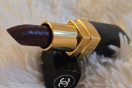 Rouge à Lèvres Chanel Prune Intense - Collection Hiver 2023