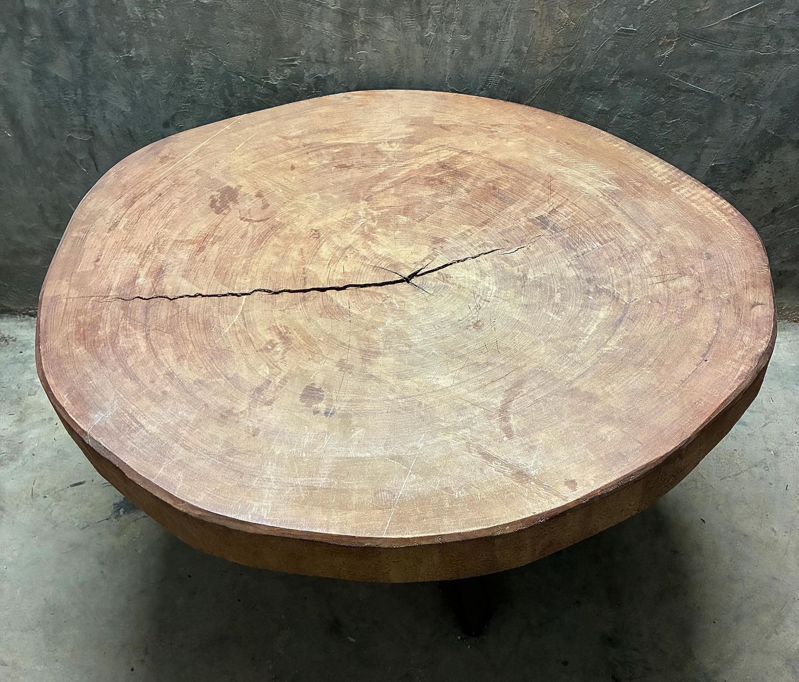 Tische: Massiver Holztisch Afrika – Gebraucht aus Bäretswil von robsonantik 2