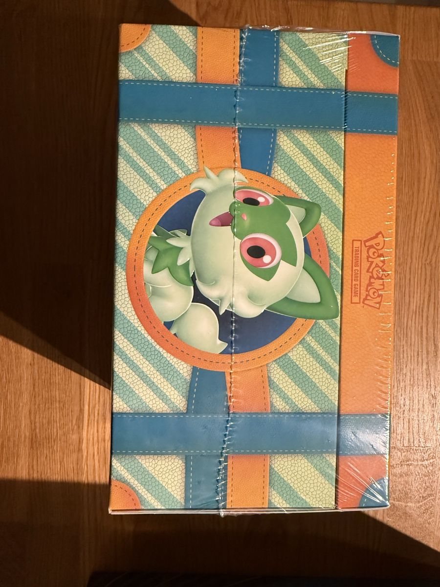 Pokémon Cartes à collectionner: Paldea Adventures Chest – Neuf avec emballage d'origine à Amriswil par sim_nlb6 1