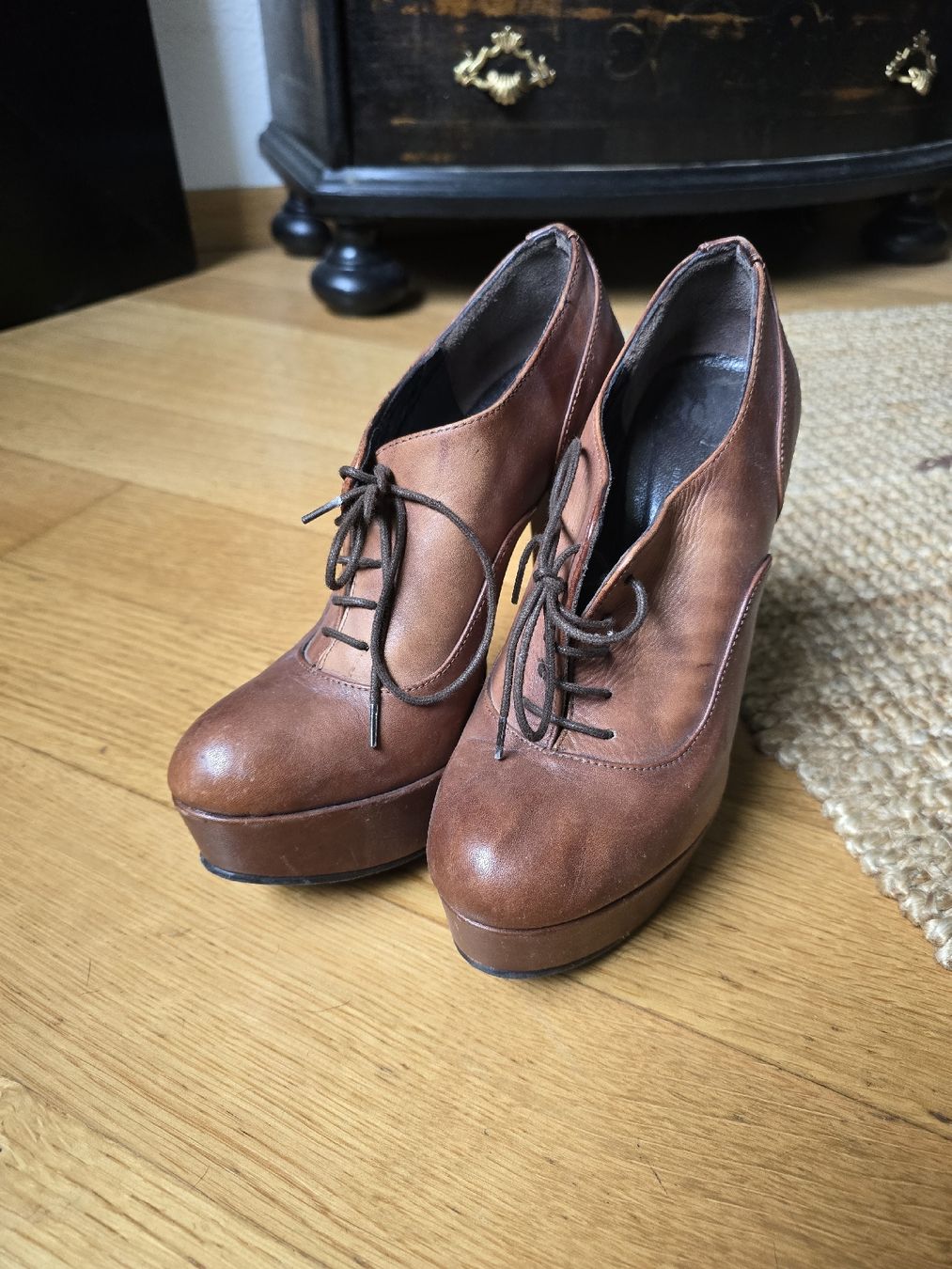 Scarpe da donna: handgemachte Leder Schuhe 37 – Nuovo (secondo la descrizione) da Zürich venduto da joa_26k8 1