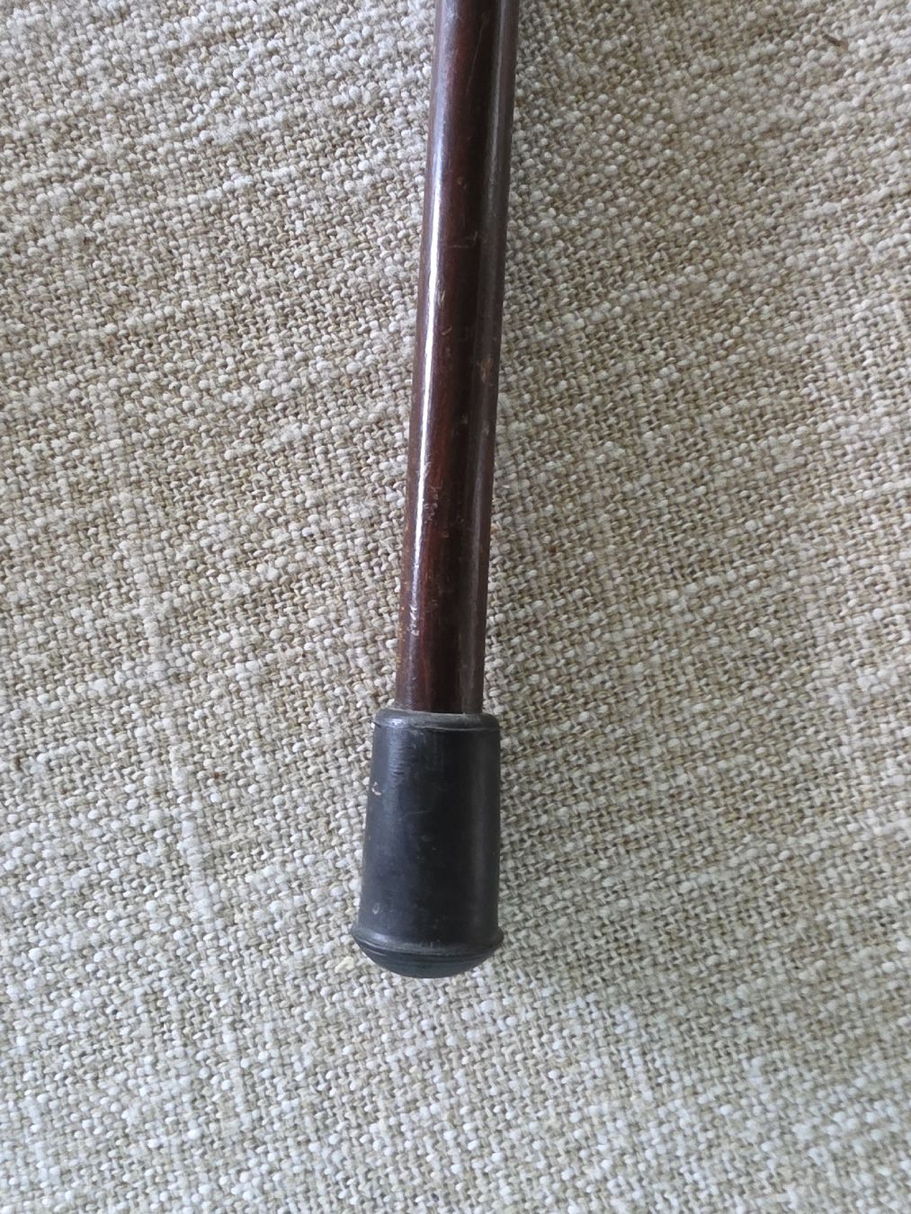 Ausili per la deambulazione: Walking Stick dark brown curved handle – Usato da Hinwil venduto da Ehretstock8 2