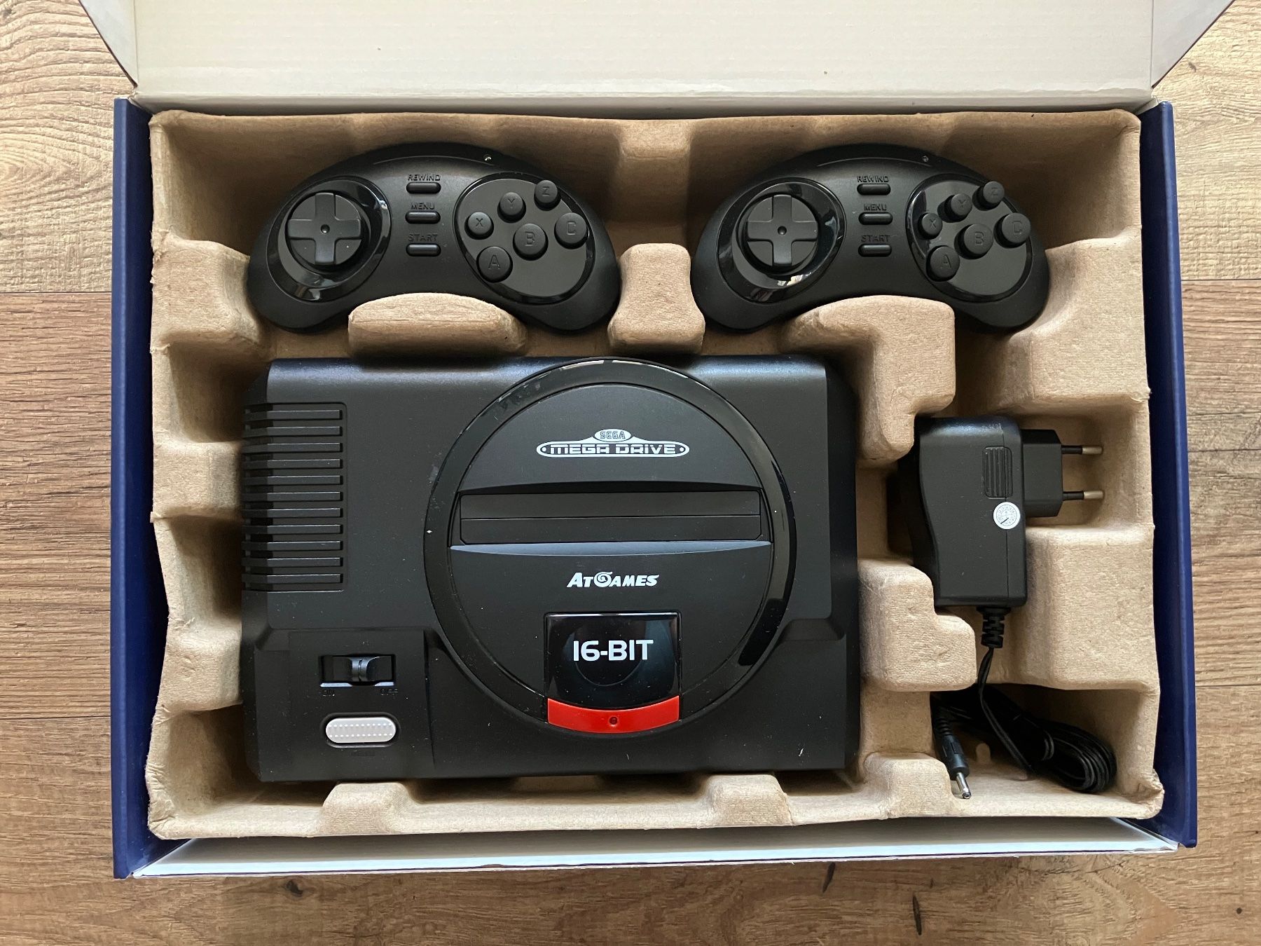Sega Konsolen: Console Sega Megadrive Flashback HD – Gebraucht aus Châtel-St-Denis von Lestresorsdugrenier 2