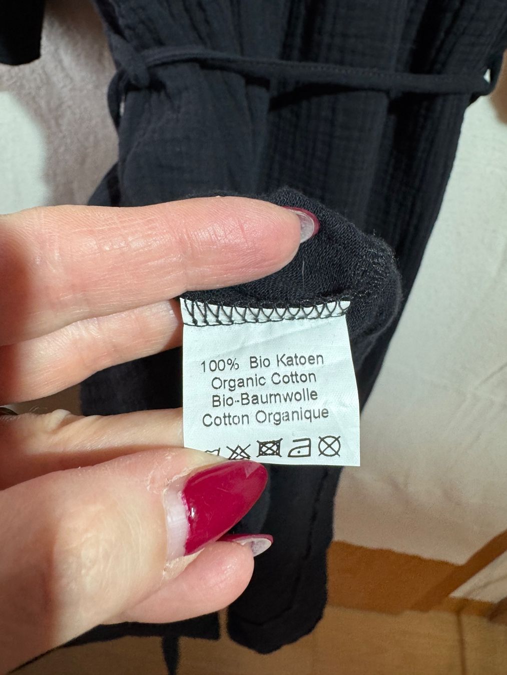 Vestiti: Schwarzes Kleid aus 100% Baumwolle Gr. M – Usato da Grosswangen venduto da SALE_SALE_SALE 3