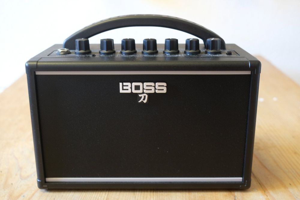 Boss Katana Mini Guitar Amplifier | Kaufen Auf Ricardo