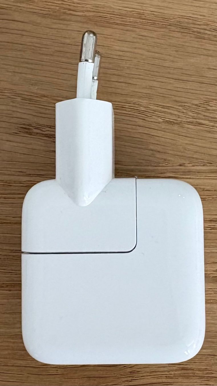 Apple Lecteurs & Adaptateurs: Apple USB Ladeadapter 10 W – D'occasion à Zürich par Gaikokujin 2