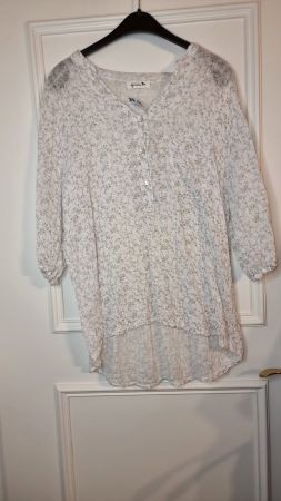 Bluse Größe 40-L