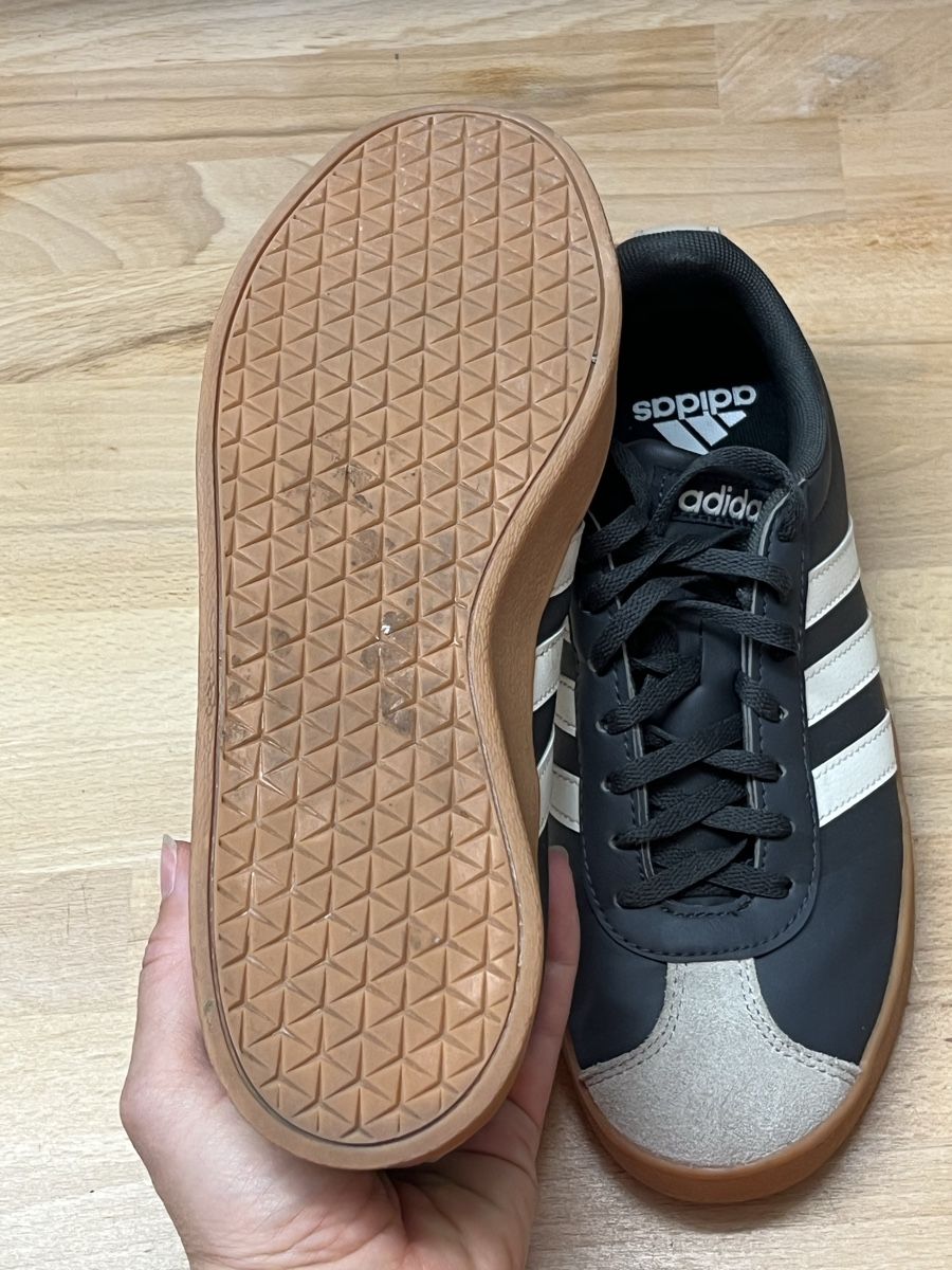 Adidas Scarpe da uomo: Adidas Turnschuhe Grösse 38 – Usato da Winterthur venduto da Nanole 2