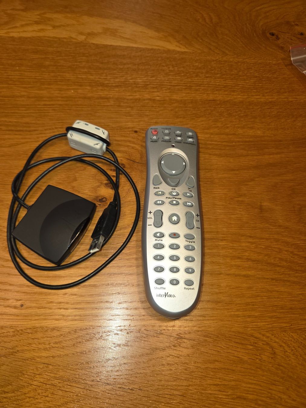 Fernbedienungen: Fernbedienung InterVideo IVI-1020 – Gebraucht aus Thundorf von 2fast4you07 2