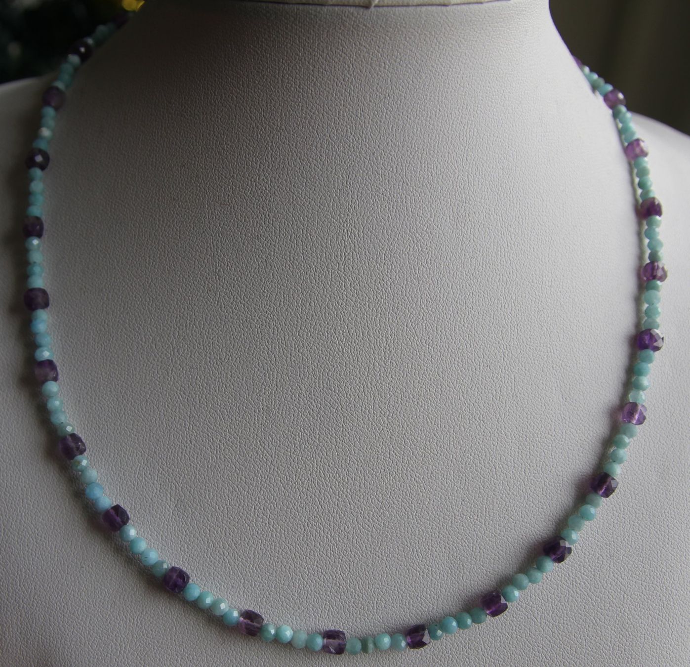 Catenine: NEU: Amazonit Amethyst Halskette Collier Magnetverschluss – Nuovo (secondo la descrizione) da Matten b. Interl venduto da EdelsteineInterlaken
