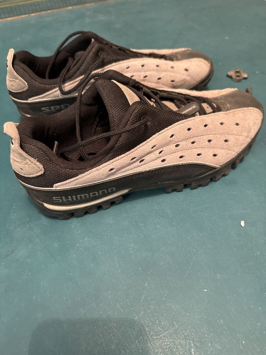Scarpe da uomo: Shimano Velo Schuhe – Usato da Uitikon Waldegg venduto da Uitikon73 1