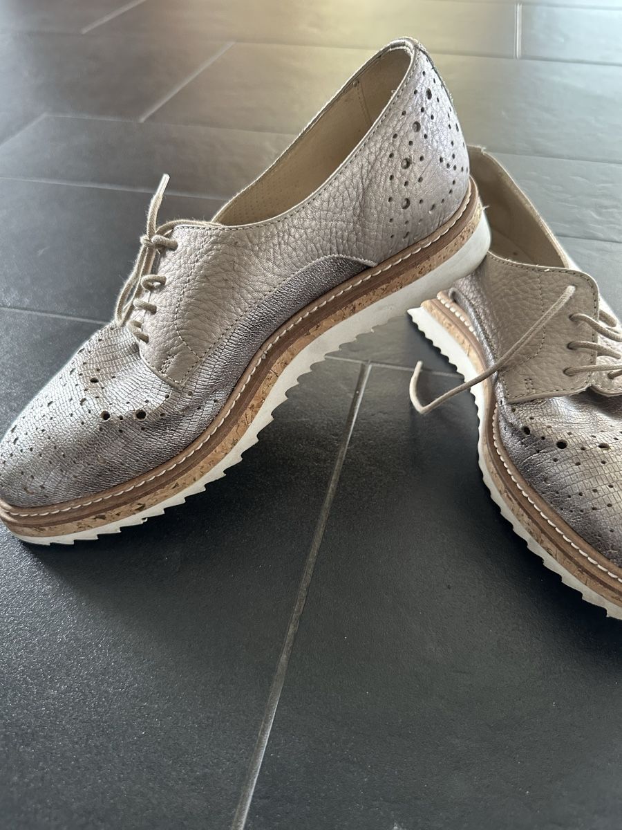 Scarpe da donna: süsse Frühlingsschuhe – Usato da Romanshorn venduto da ila_2nzf 1