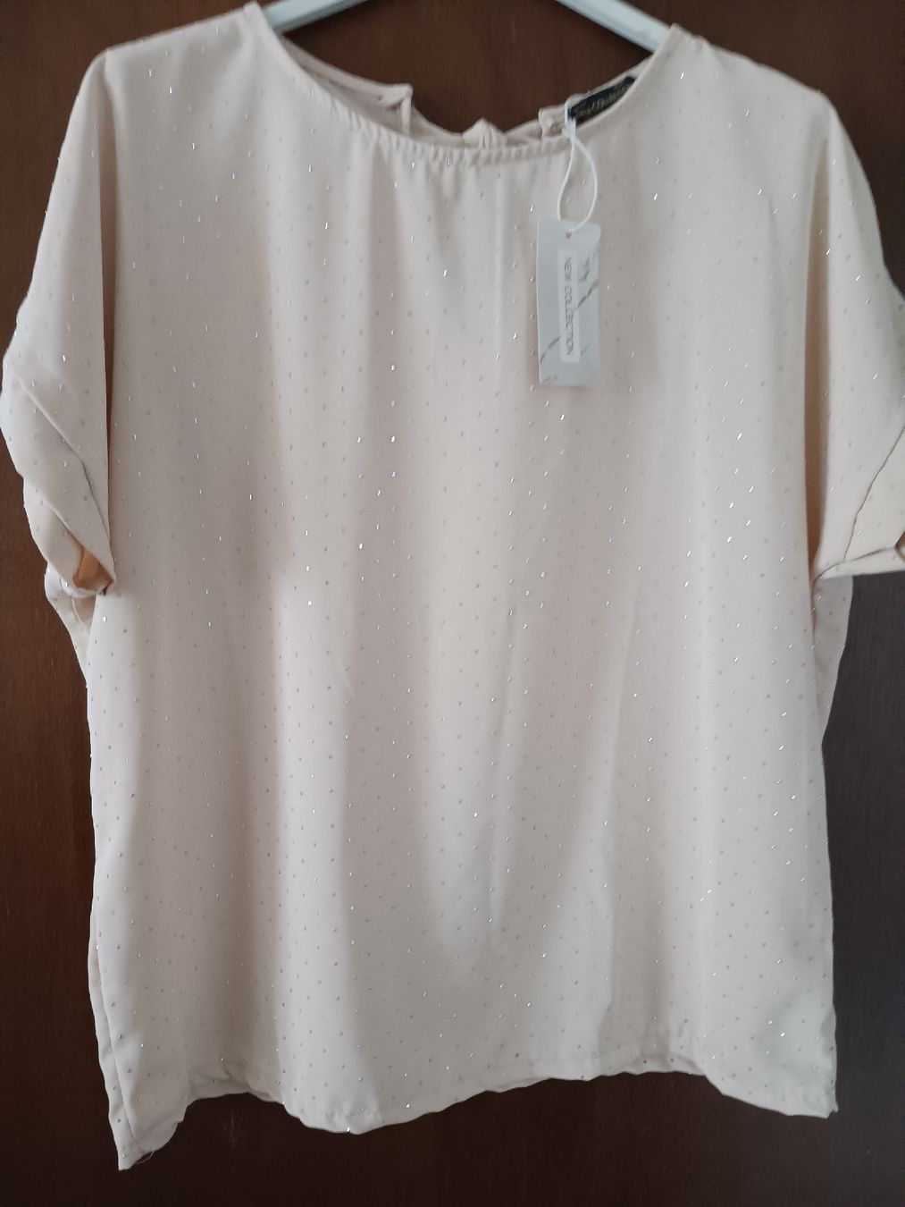 T-shirt: wunderschönes Shirt mit glitter Steinchen neu – Nuovo e nell'imballaggio originale da Stansstad venduto da leoni66