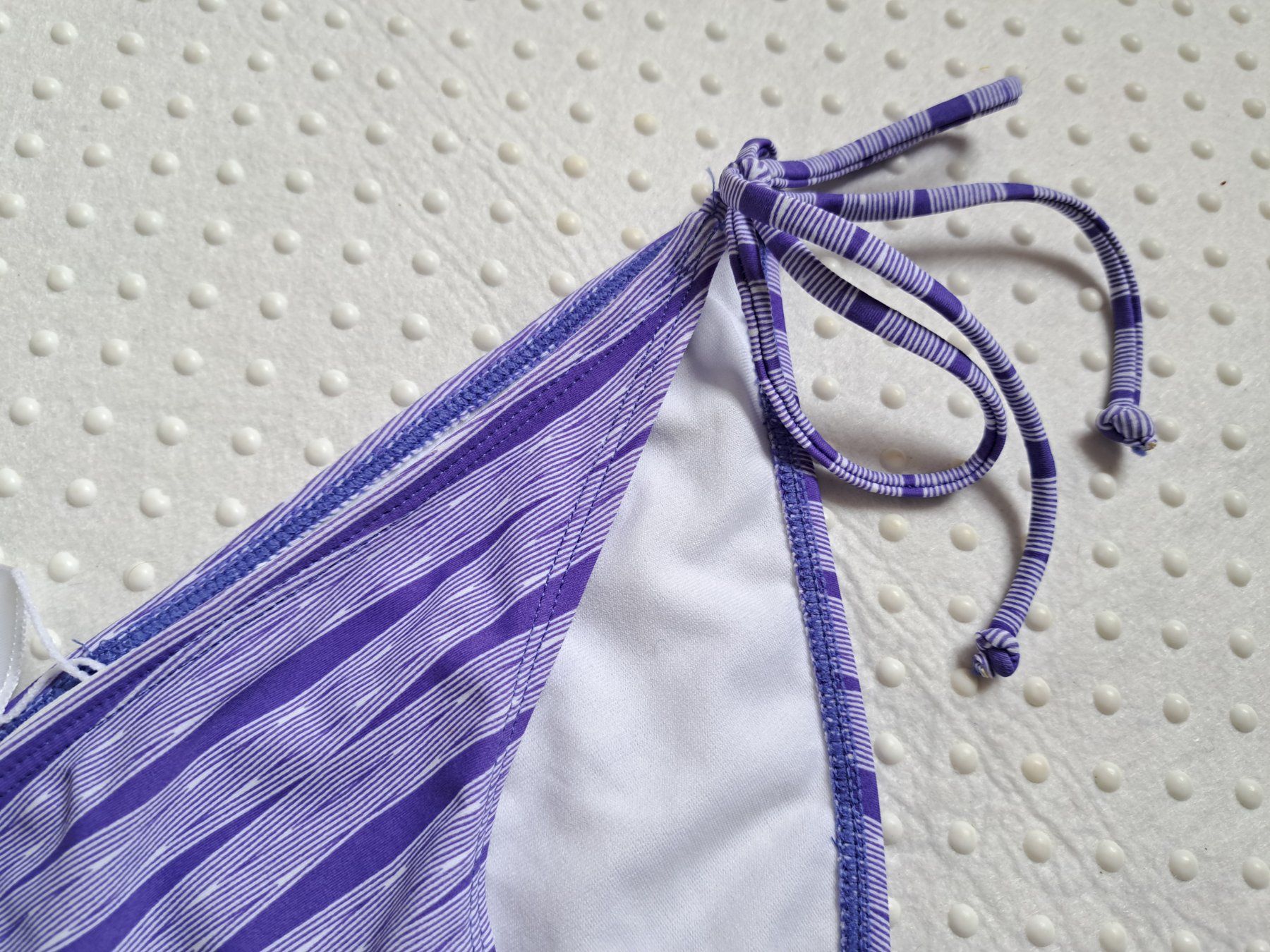 Badekleider & Bikinis: Neu! Toller Badeslip "PULP" Violett Gr. S – Neu und originalverpackt aus Gysenstein von joshuas81 1
