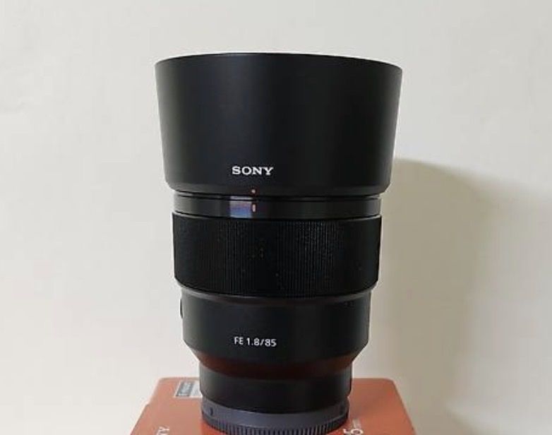 Sony Obiettivi: Sony 85mm F1.8 – Usato da Busswil BE venduto da chrischi77789