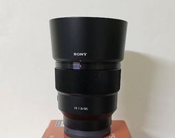 Sony 85mm F1.8