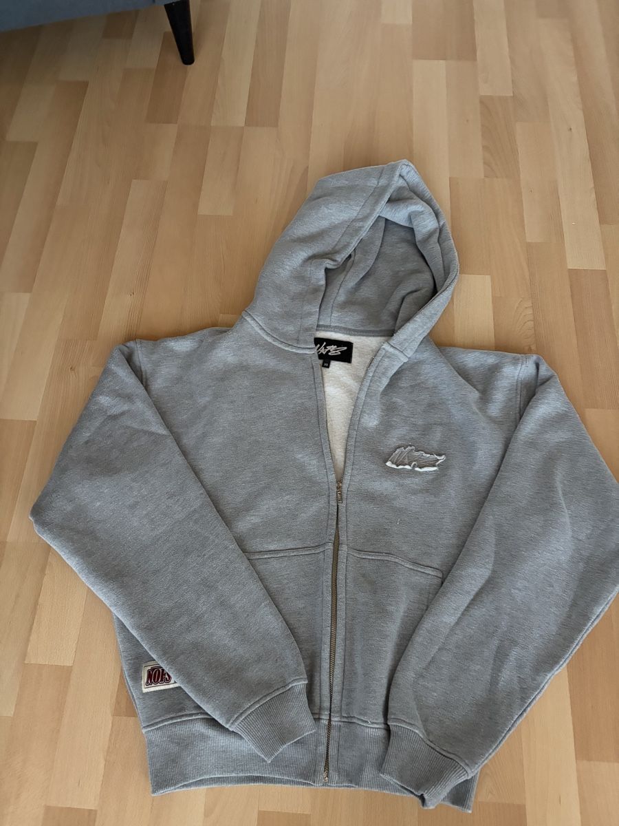 Maglioni & Felpe: NOFS Zipper  – Nuovo (secondo la descrizione) da Volketswil venduto da sam_n6pb