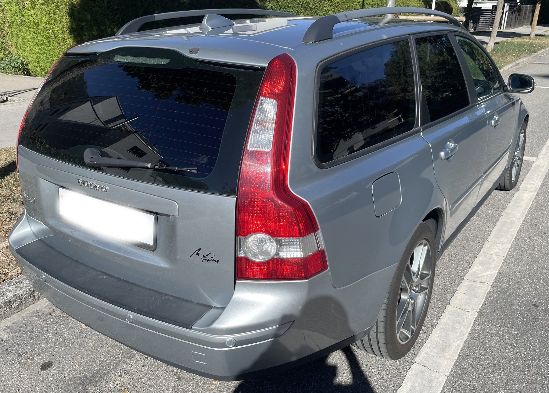 Volvo Autos: Volvo V50 2.0 Kombi – D'occasion à Chur par Unterwurzacher 2