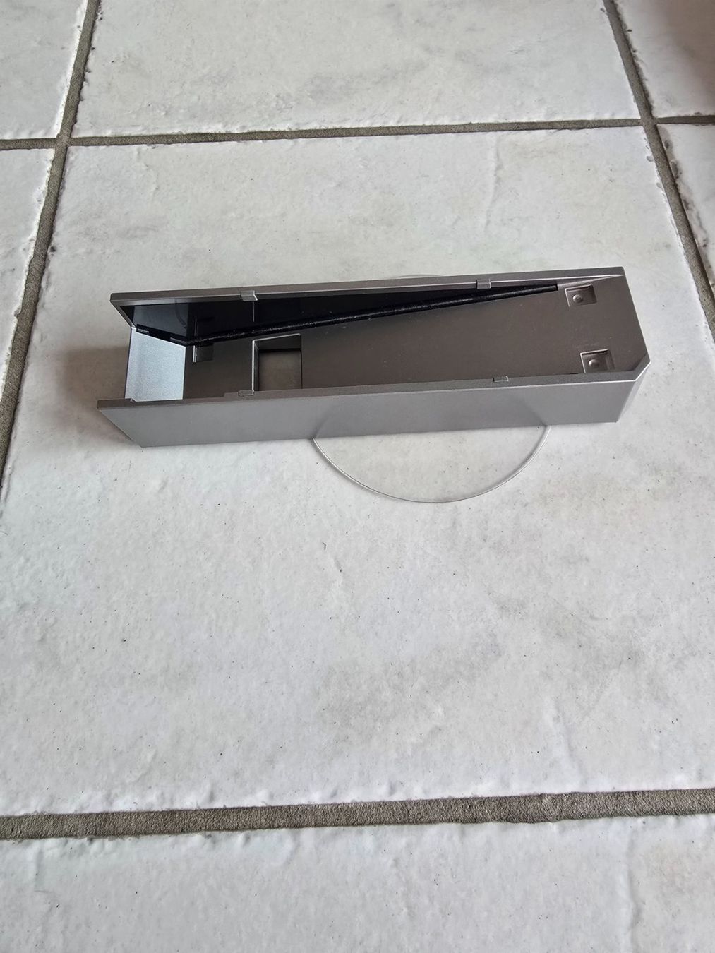 Nintendo Konsolen: Nintendo Wii Ständer silber original – Gebraucht aus Lausen von otiv89 1