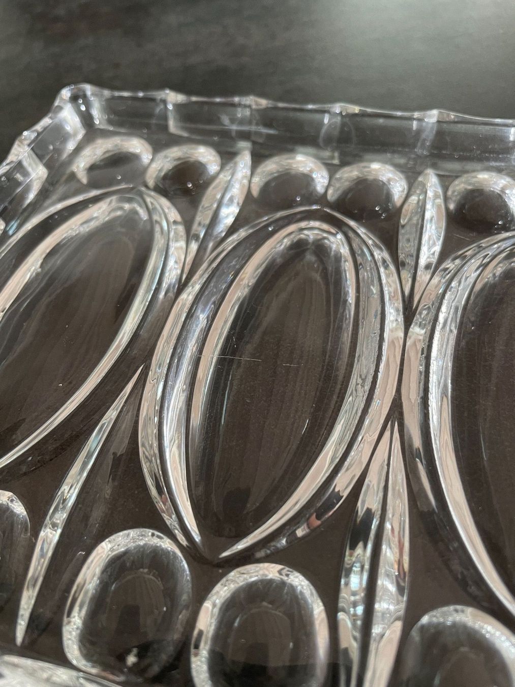 Piatti di portata: Ancien Plat en Cristal – Usato da Vallamand venduto da Bricbracbroc82 3