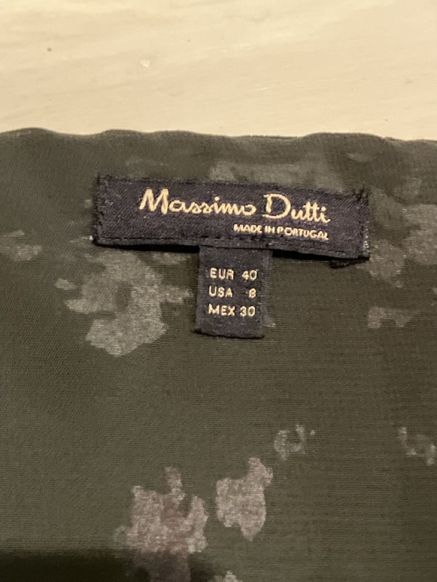 Vestiti: Elegantes Maxikleid mit Blumenmuster, Grösse 36, neuwertig – Usato da Muralto venduto da jac_hkz5 4