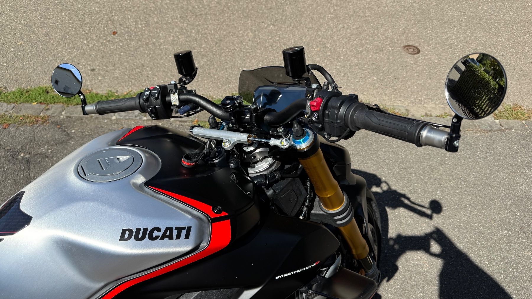 Ducati Strada: Ducati Streetfighter V4 SP – Usato da Arlesheim venduto da kmi24 5
