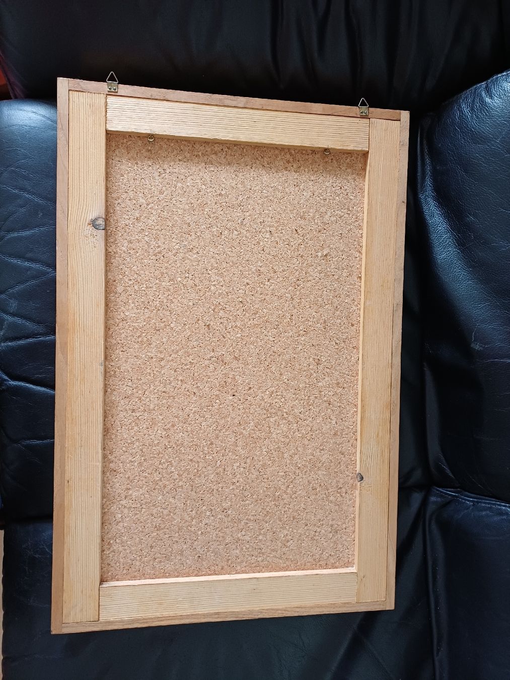 Vitrines: Vitrine Holz mit Kork und Glas – D'occasion à Ebersecken par Napf08 1