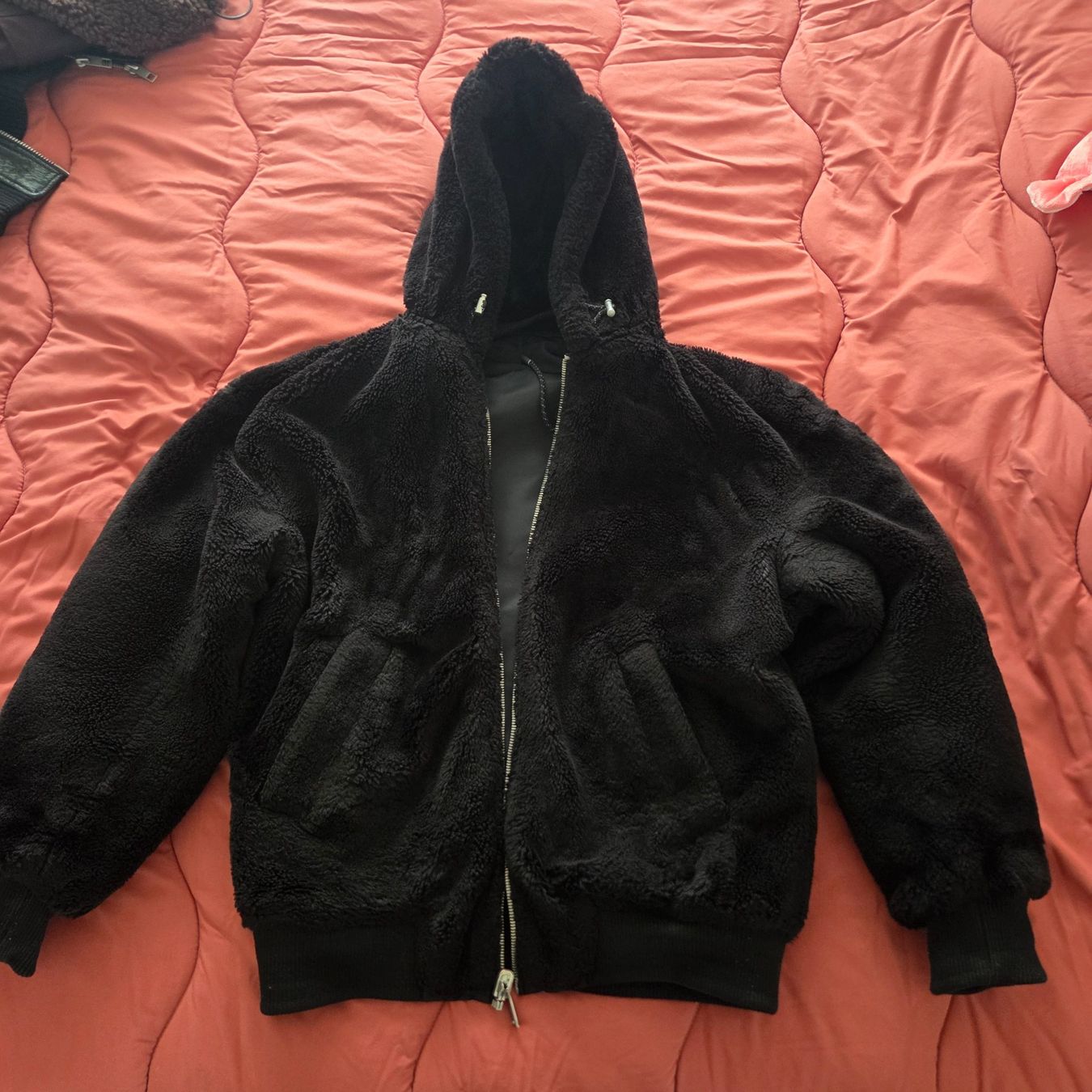 Zara Giacche: Giacca bomber nera con cappuccio Teddy - ideale per l'inv... – Usato da Zürich venduto da and_6k66 2