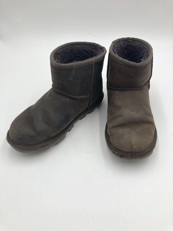 Ugg Damenschuhe: UGG | Schuhe | Braun | Grösse 36 – Gebraucht aus Wittenbach von Restwert_St-Gallen