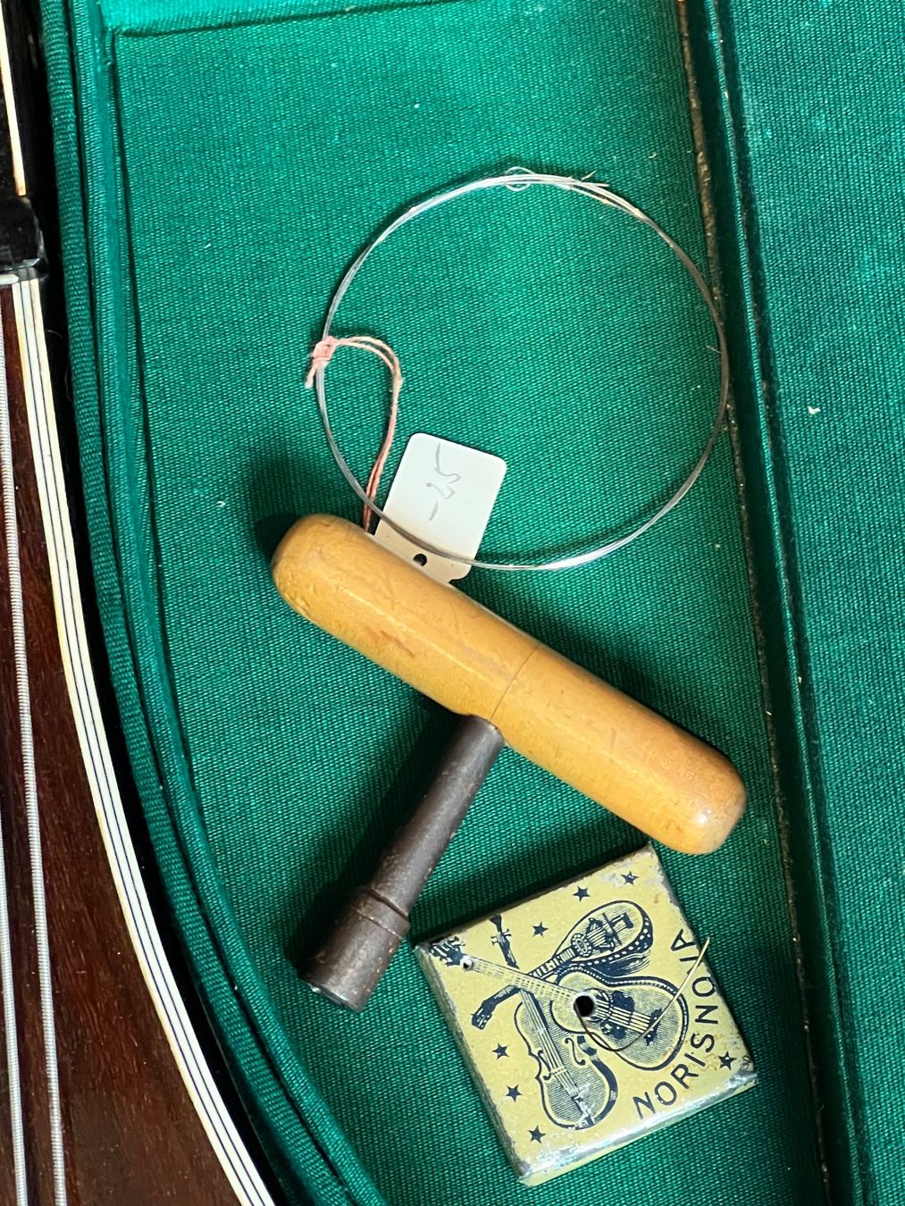 Musikinstrumente: Schöne antike Zither mit intaktem Koffer – Gebraucht aus Baar von Rmedicus 6