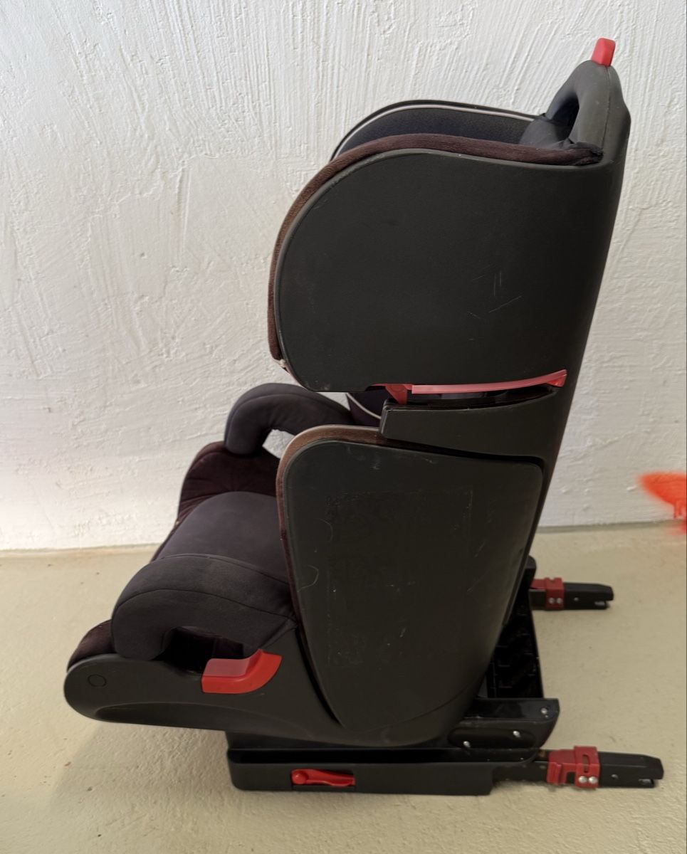 Hauck Seggiolini per auto: Hauck Kinsersitz Isofix – Usato da Thayngen venduto da Sirtom10 3