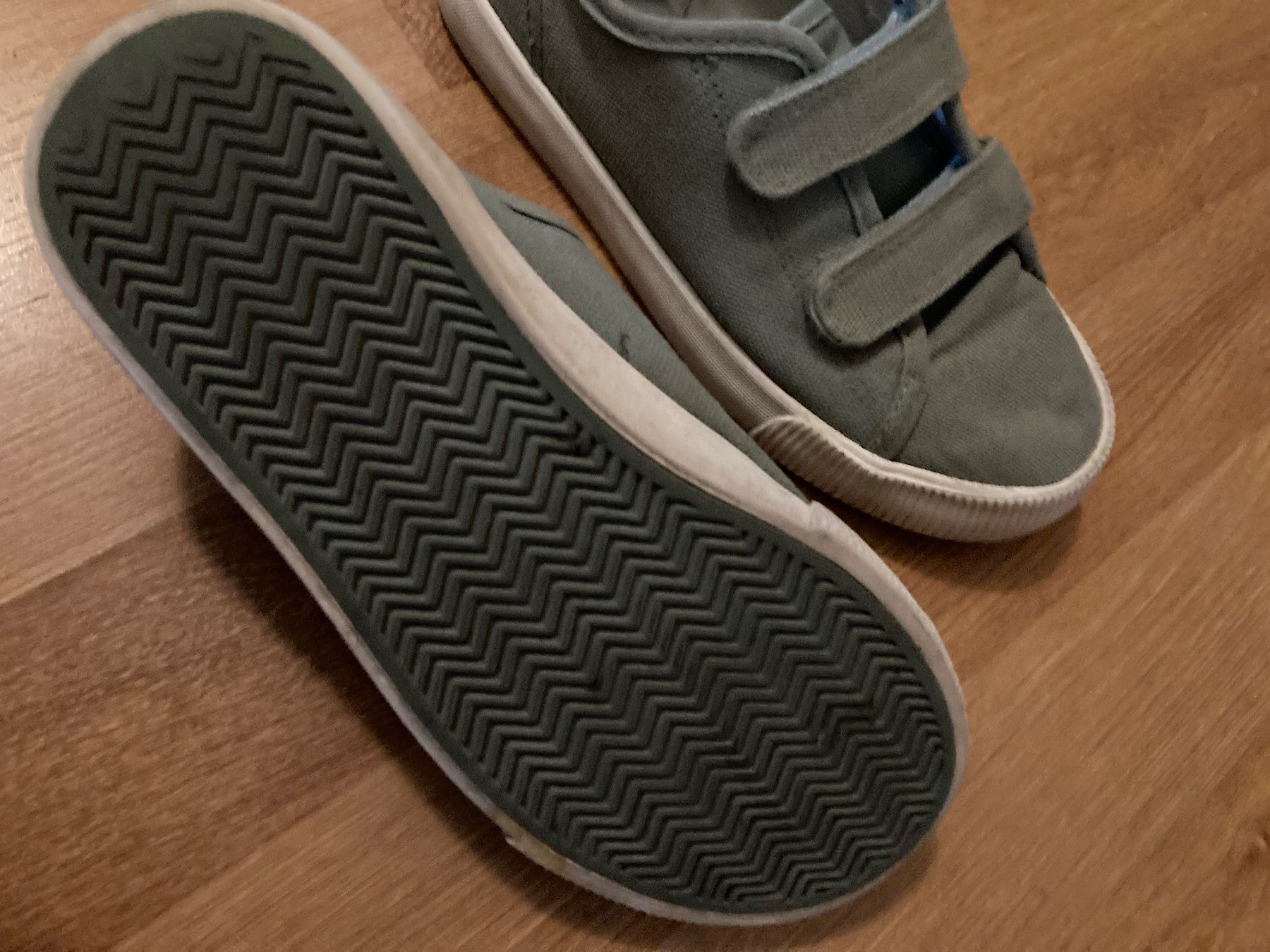 Scarpe per ragazzi: Kinder Schuhe Gr. 30 – Usato da Emmenbrücke venduto da JJ_89 2
