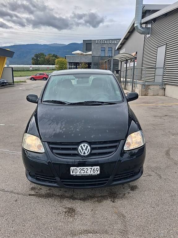Automobili: Volkswagen FOX 1.2 – Usato da Gland venduto da ren_lxf9 2