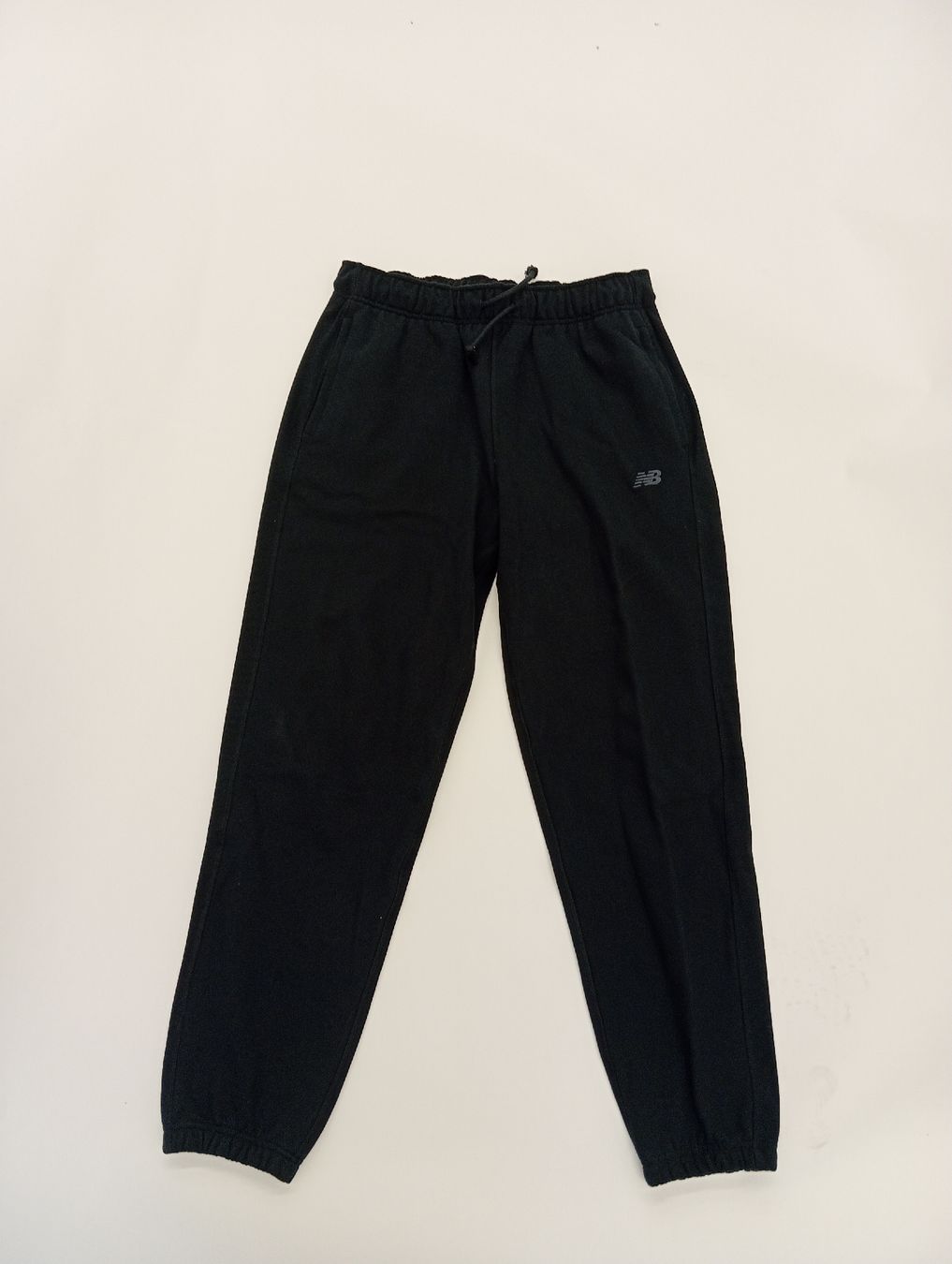 New Balance Pantaloni: New Balance Trainerhose (M) – Nuovo (secondo la descrizione) da Schaffhausen venduto da outlez