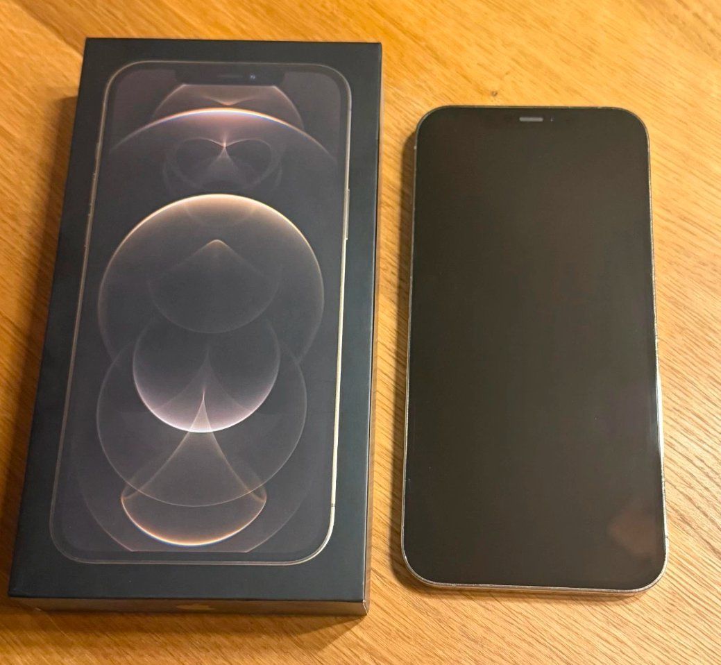Apple Handys / Smartphones: iPhone 12 Pro Max (256GB) Akku 99% – Gebraucht aus Luzern von Waince786 2
