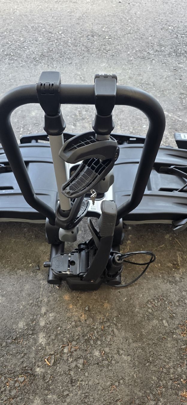 Thule Portapacchi: Thule EasyFold XT 933 Fahrradträger – Usato da Buchs SG venduto da MATGEOMAR 7