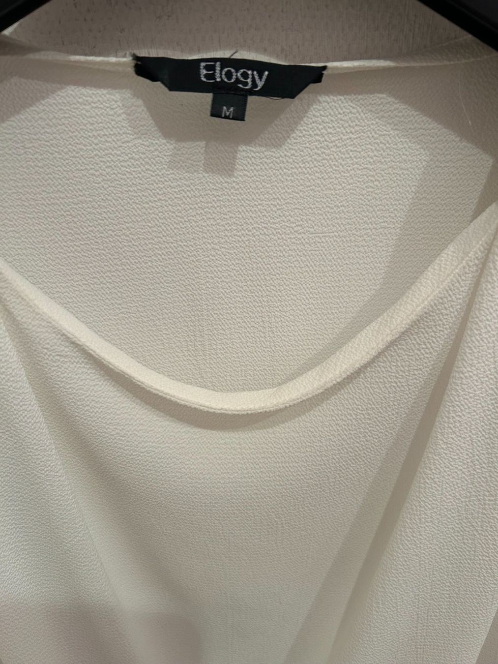 Top: Elégant top blanc coupe ample, T/M – Nuovo (secondo la descrizione) da nyon venduto da Lbabi 4