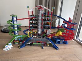 Majorette Super City Garage - inkl. 56 Fahrzeugen