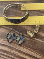 Ensemble de bijoux vintage émaillé / SVP lisez le texte